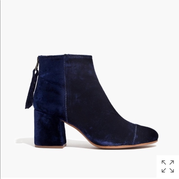 Madewell Shoes - Madewell $210 Madewell jillian Ankle boot velvet